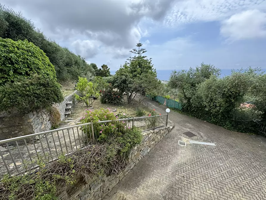 Immagine 44 di Casa bifamiliare in vendita  in Via Gramegna 7 a Castellaro