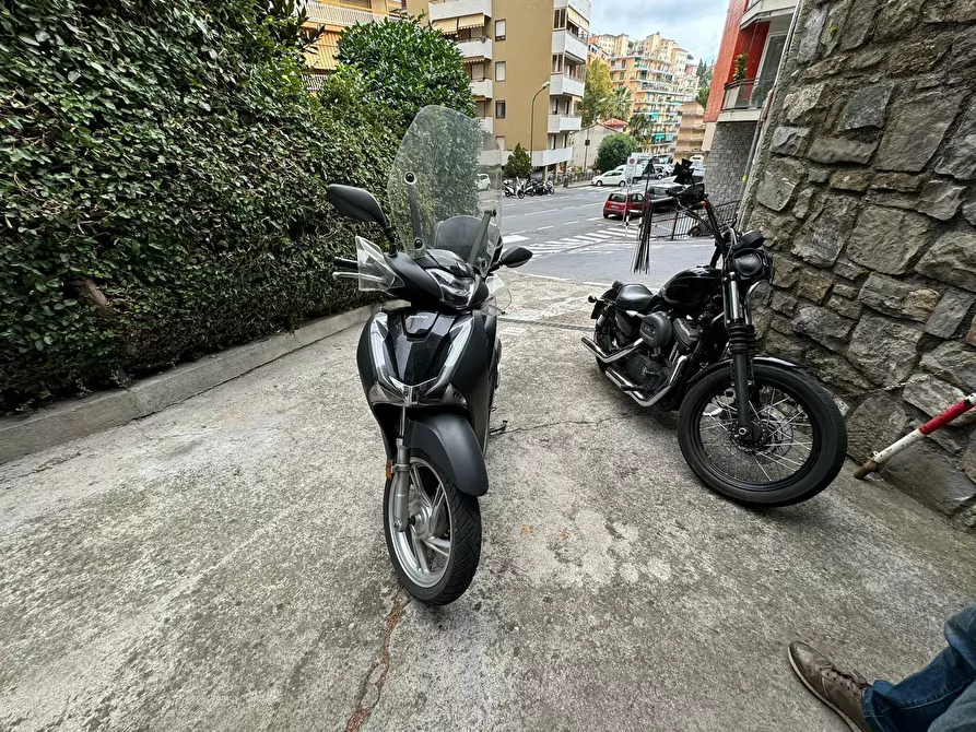 Immagine 13 di Garage in vendita  in Via Pietro Agosti 247 a San Remo