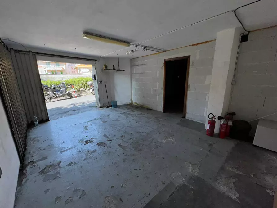 Immagine 5 di Capannone industriale in affitto  in Via Lamarmora 92 a San Remo