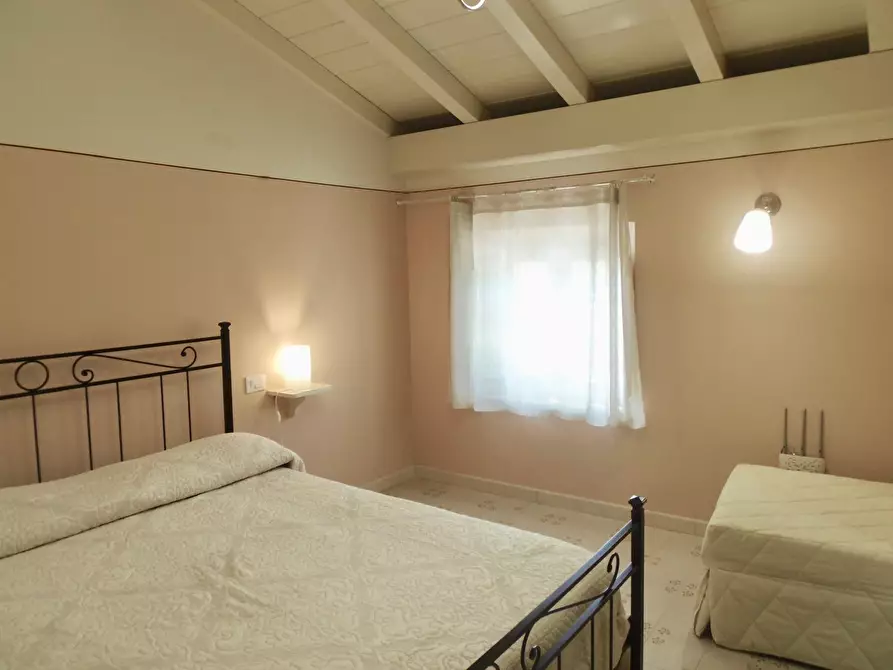 Immagine 23 di Casa semindipendente in affitto  a Camaiore