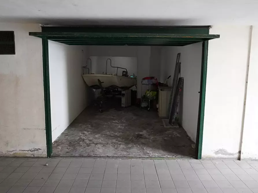 Immagine 3 di Garage in vendita  in via Privata Giardini a Santo Stefano Al Mare