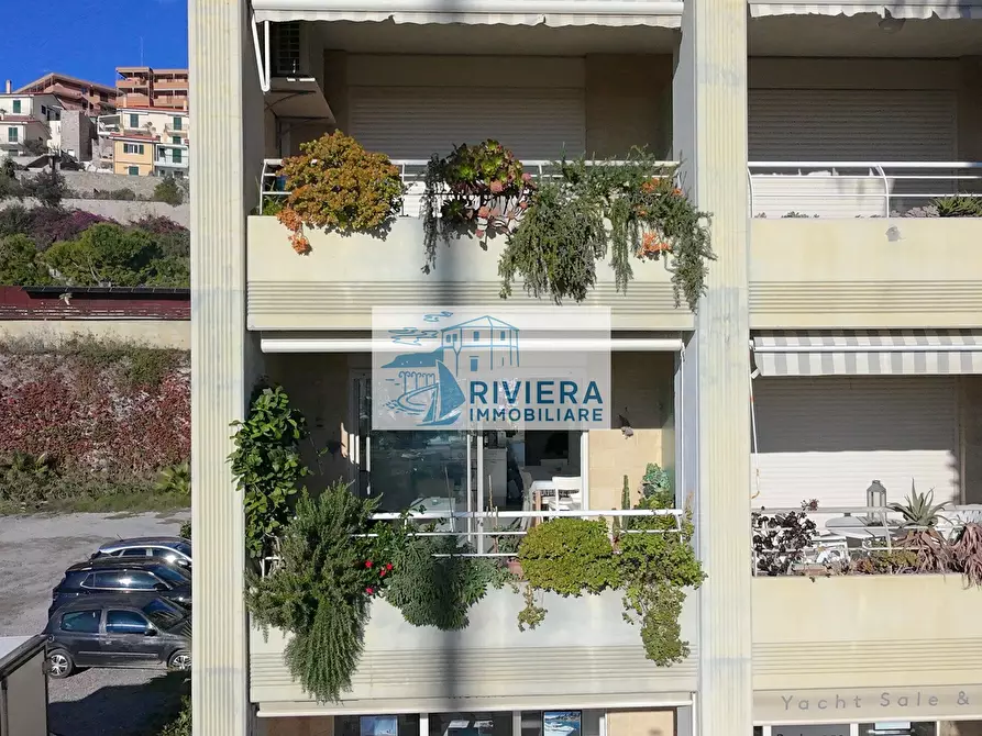 Immagine 19 di Bilocale in vendita  in Via Gianni Cozzi 1 a Santo Stefano Al Mare