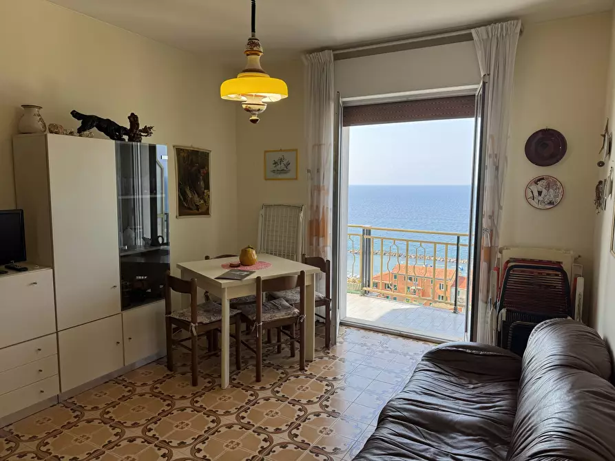 Immagine 7 di Bilocale in vendita  a Santo Stefano Al Mare