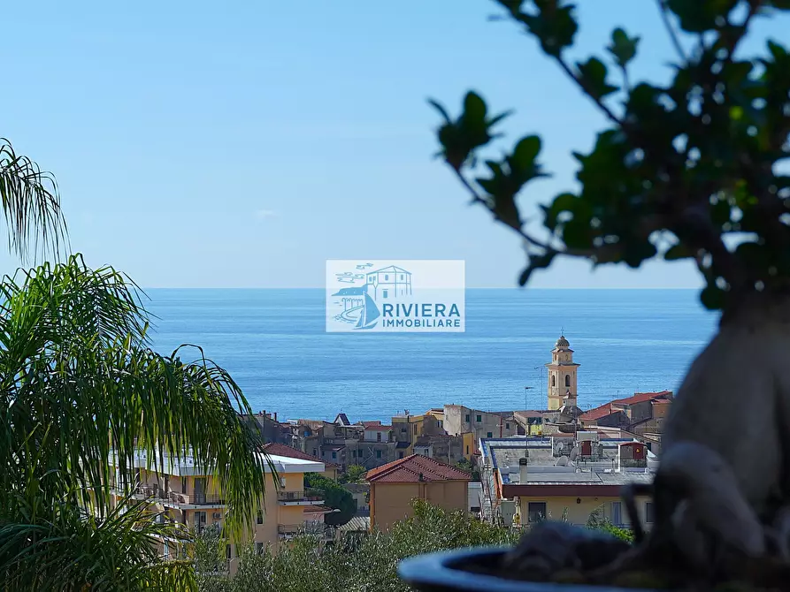 Immagine 61 di Villa in vendita  in Via Giulio Cesare 2 a Santo Stefano Al Mare