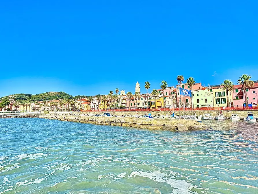 Immagine 2 di Monolocale in vendita  in Via Allavena a Riva Ligure