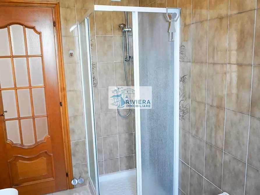 Immagine 49 di Porzione di casa in vendita  a San Remo