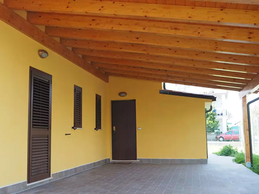 Immagine 29 di Villa in vendita  in Contrada Torre Sansone 69 a Lanciano