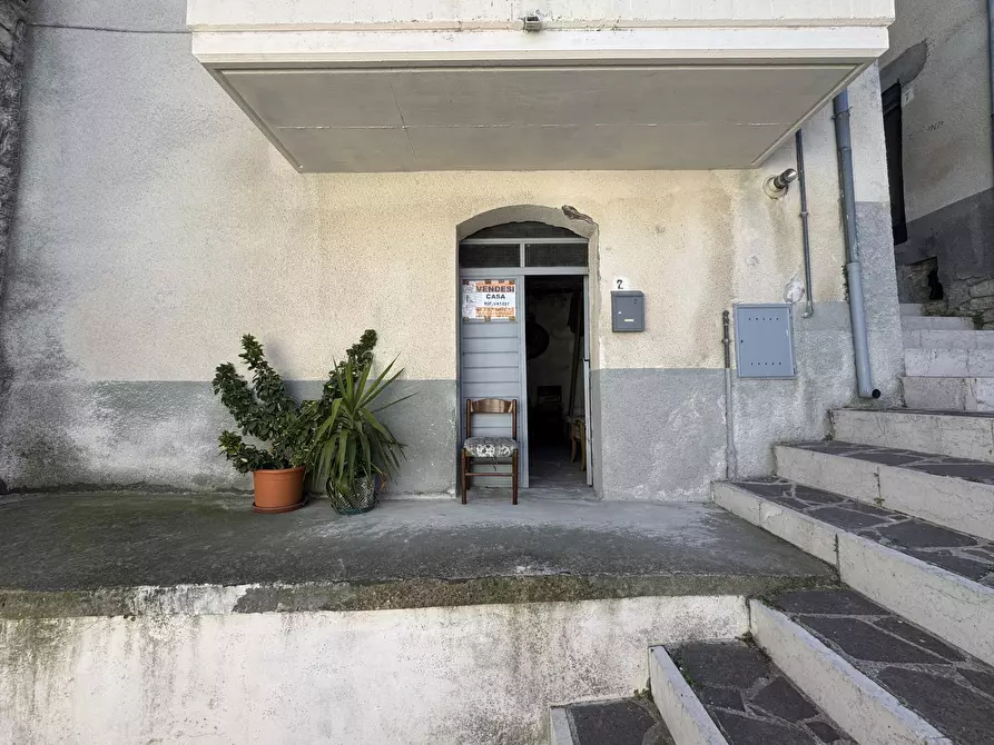 Immagine 72 di Terratetto in vendita  a San Buono