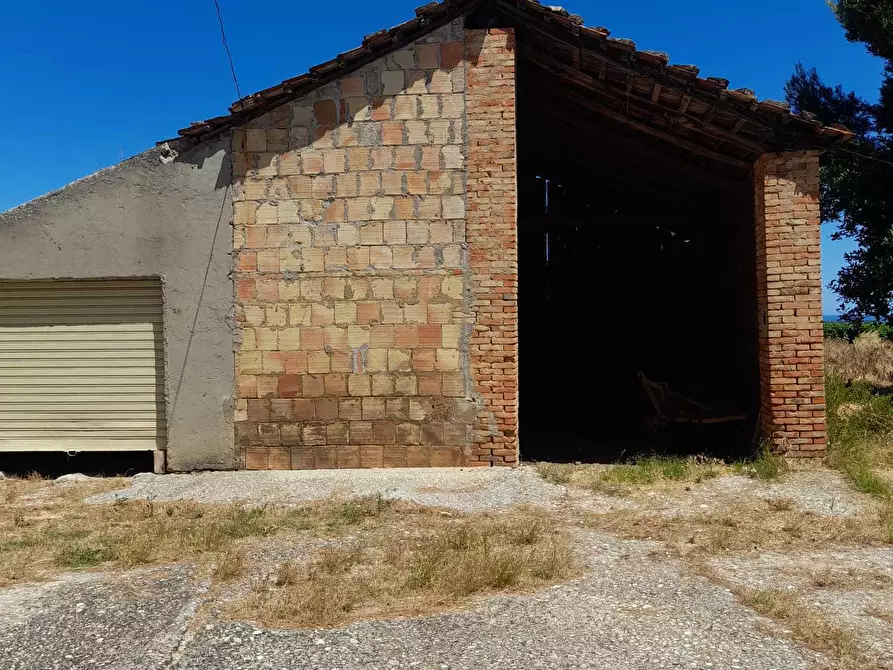 Immagine 29 di Rustico / casale in vendita  in C.DA SAN GIACOMO 39 a Rocca San Giovanni