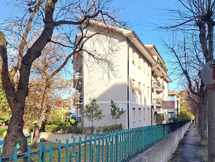 Immagine 36 di Pentalocale in vendita  in Via Martiri VI Ott. 90 a Lanciano