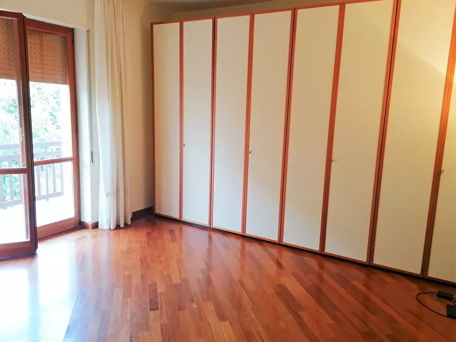 Immagine 9 di Trilocale in vendita  in Via Martiri VI Ott. 81 a Lanciano