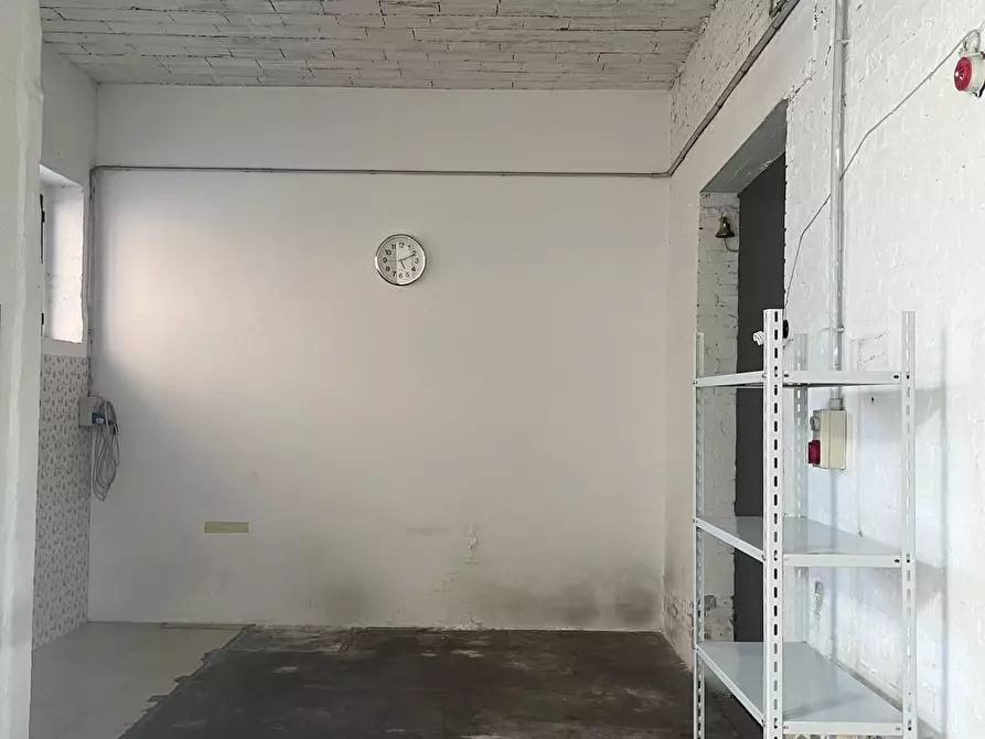 Immagine 8 di Laboratorio in affitto  in Via del Pescara 5 a Lanciano