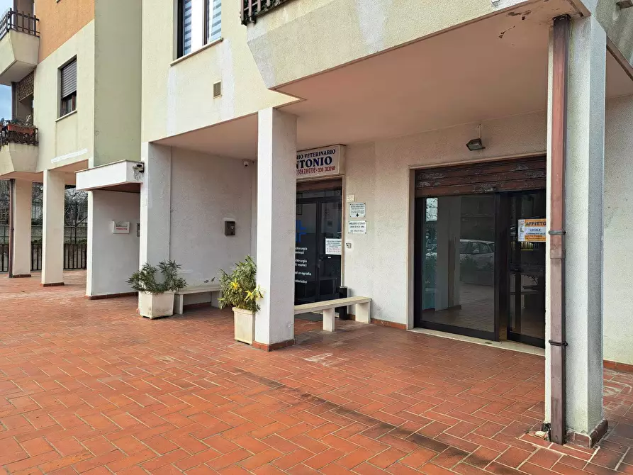 Immagine 1 di Locale commerciale in affitto  in via San Francesco d' Assisi 3 a Lanciano