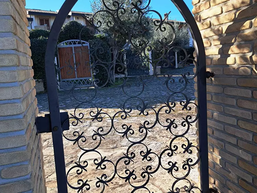 Immagine 58 di Villetta a schiera in vendita  in Via Provinciale della Rocca 44 a Santa Maria Imbaro