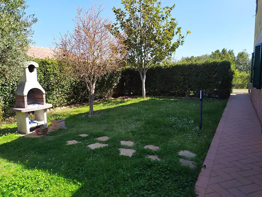 Immagine 14 di Casa indipendente in vendita  in Via Aurelia Sud a Cecina