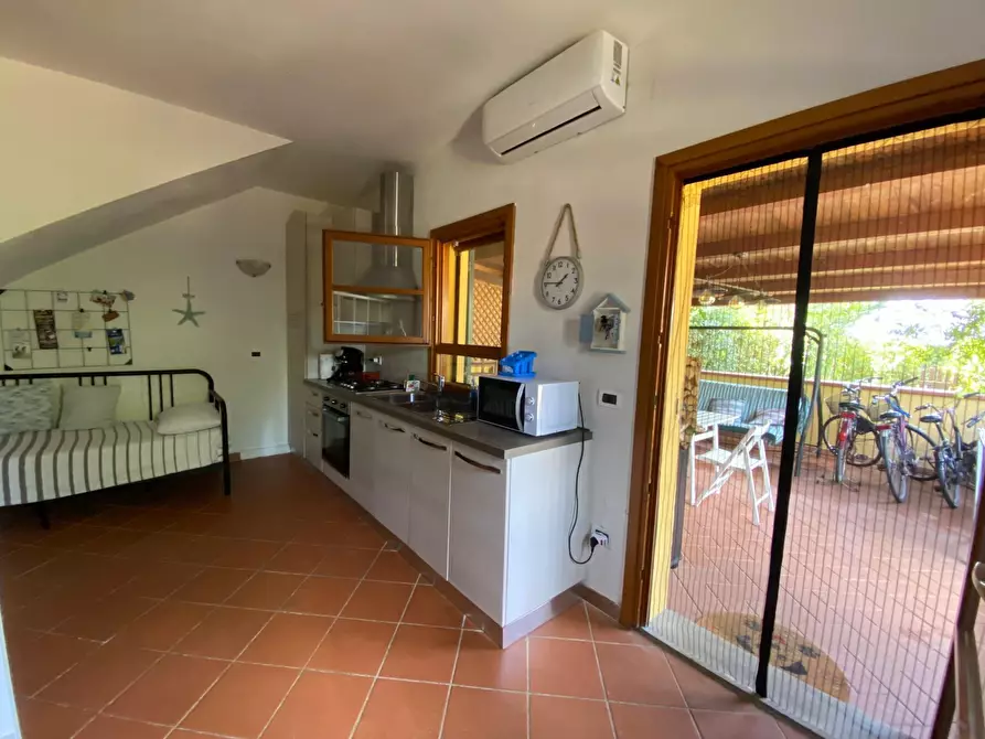 Immagine 11 di Casa indipendente in vendita  in Via Aurelia Sud a Cecina