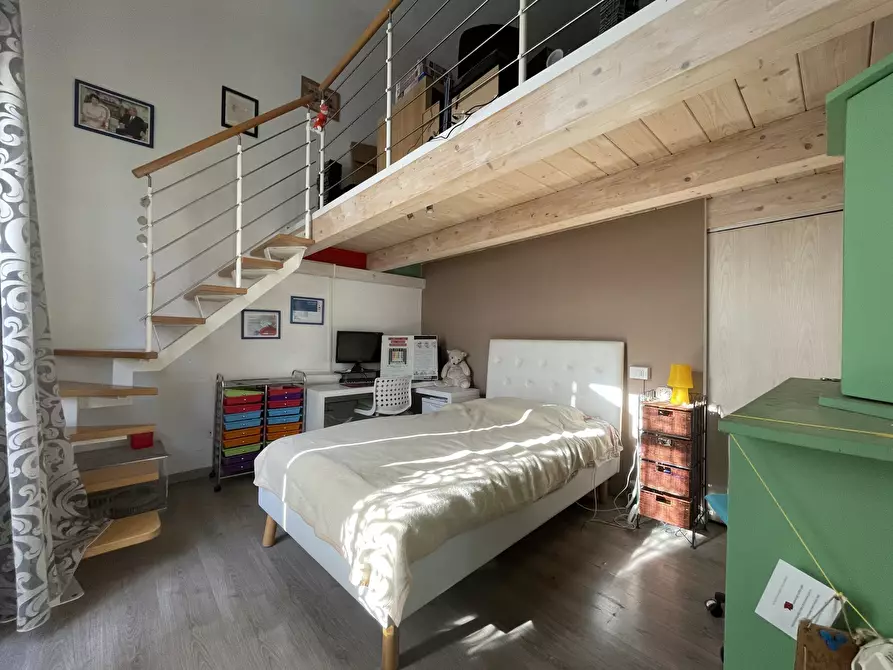 Immagine 7 di Appartamento in vendita  in Via Alessandro Manzoni a Cecina