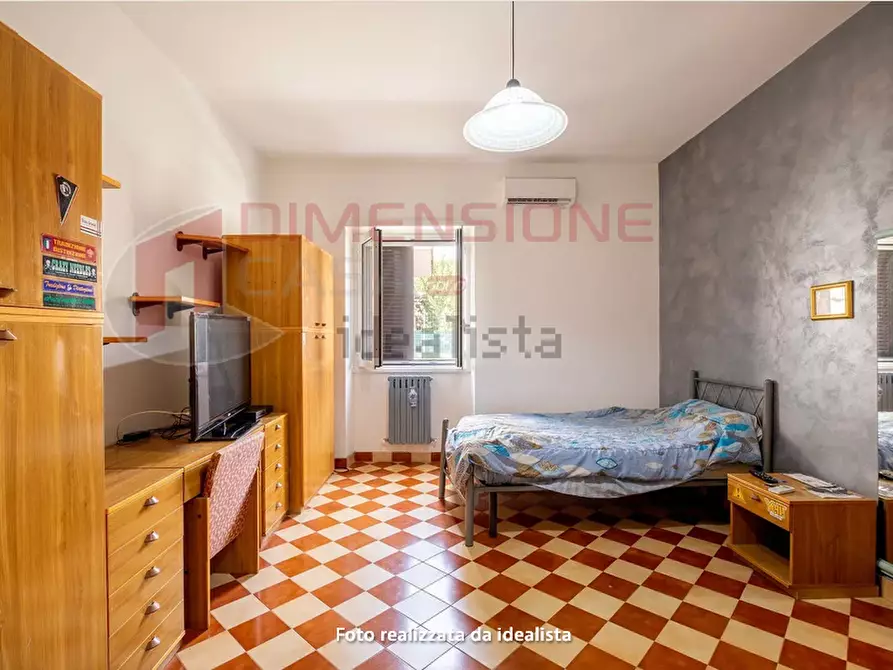 Immagine 11 di Trilocale in vendita  in Via Polverigi a Roma