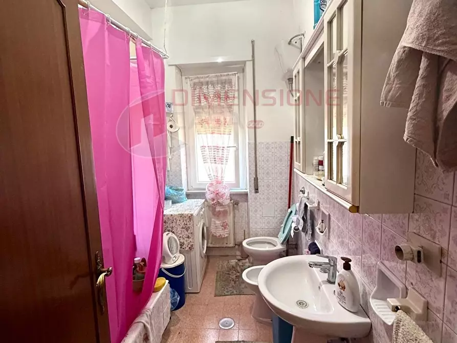 Immagine 15 di Trilocale in vendita  in Via Partanna a Roma