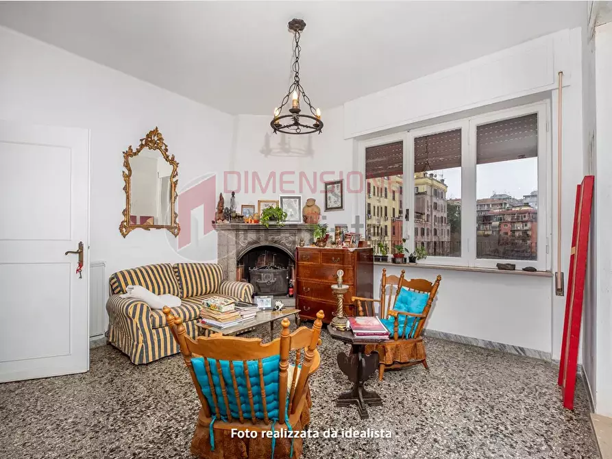 Immagine 4 di Attico in vendita  in Via di Donna Olimpia a Roma