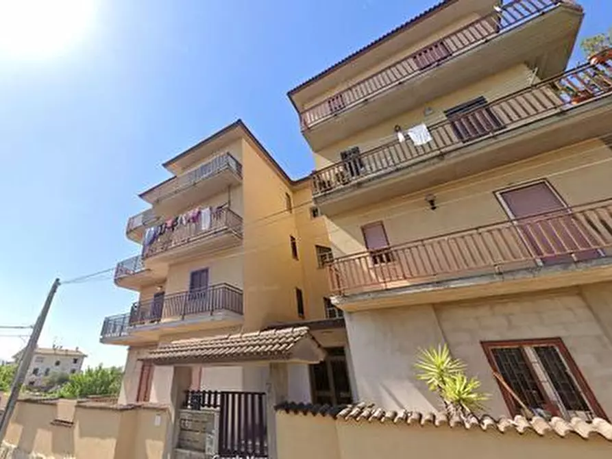 Immagine 4 di Quadrilocale in vendita  a Roma