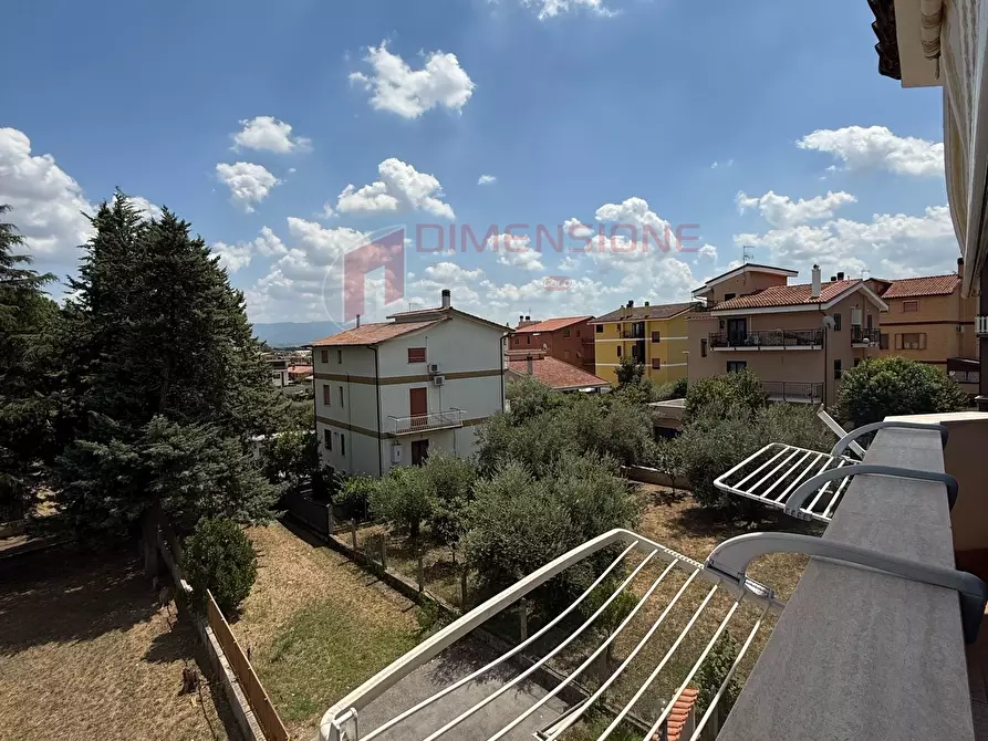 Immagine 27 di Quadrilocale in vendita  in Via Massa di San GiulianoVia di Massa San Giuliano a Roma