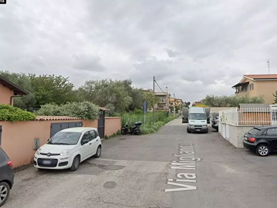 Immagine 5 di Villa in vendita  a Roma