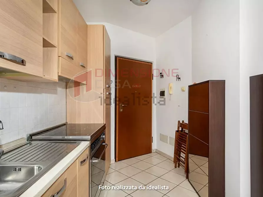 Immagine 8 di Bilocale in vendita  in Via del Fosso dell'Osa 399 a Roma