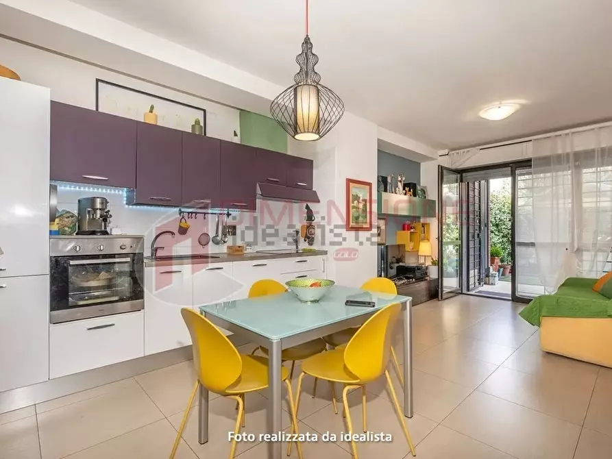 Immagine 6 di Bilocale in vendita  in Via del Fosso dell'Osa 399 a Roma