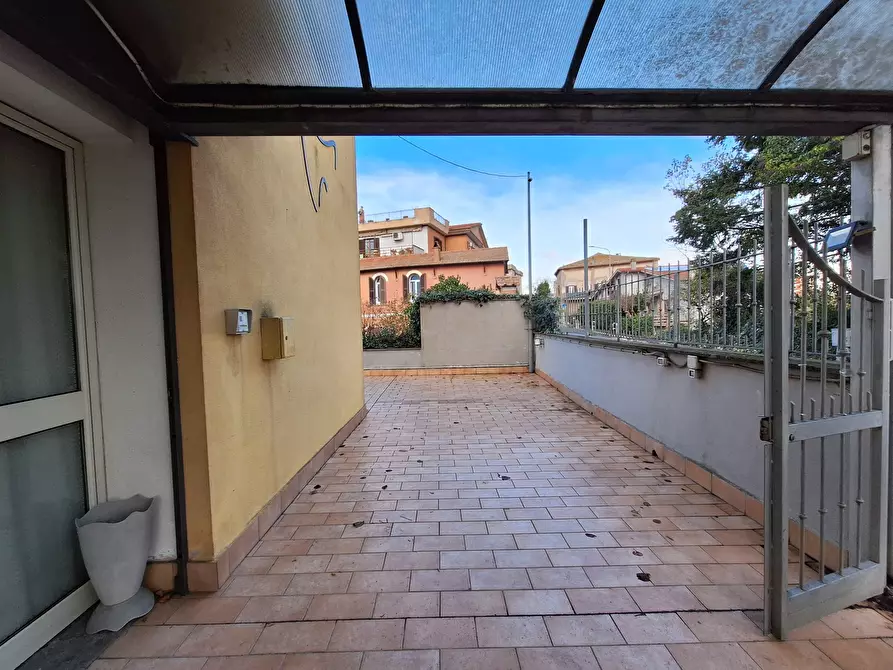 Immagine 4 di Quadrilocale in vendita  in Via Flaminia 104 a Castelnuovo Di Porto