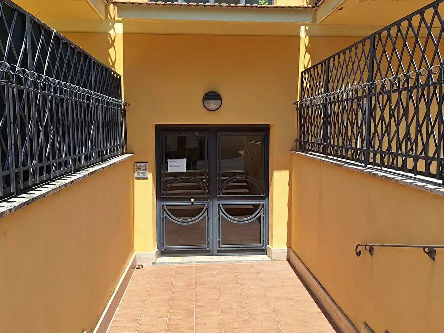 Immagine 25 di Attico in vendita  in Via Giuseppe di Vittorio 5 a Morlupo