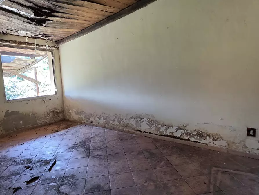 Immagine 44 di Rustico / casale in vendita  in Via Enrico Fermi 10 a Morlupo