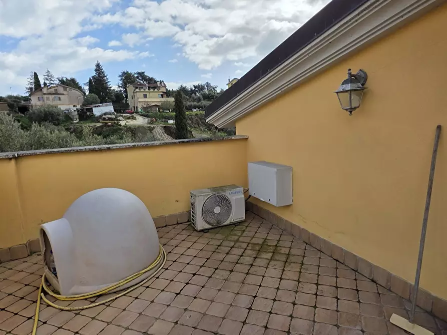 Immagine 41 di Villa in vendita  in Via Aldo Moro 889 a Morlupo