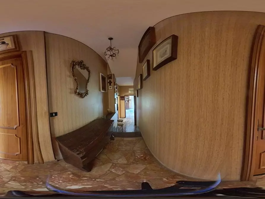 Immagine 17 di Palazzo in vendita  in Via Giovanni Pascoli 18 a Morlupo