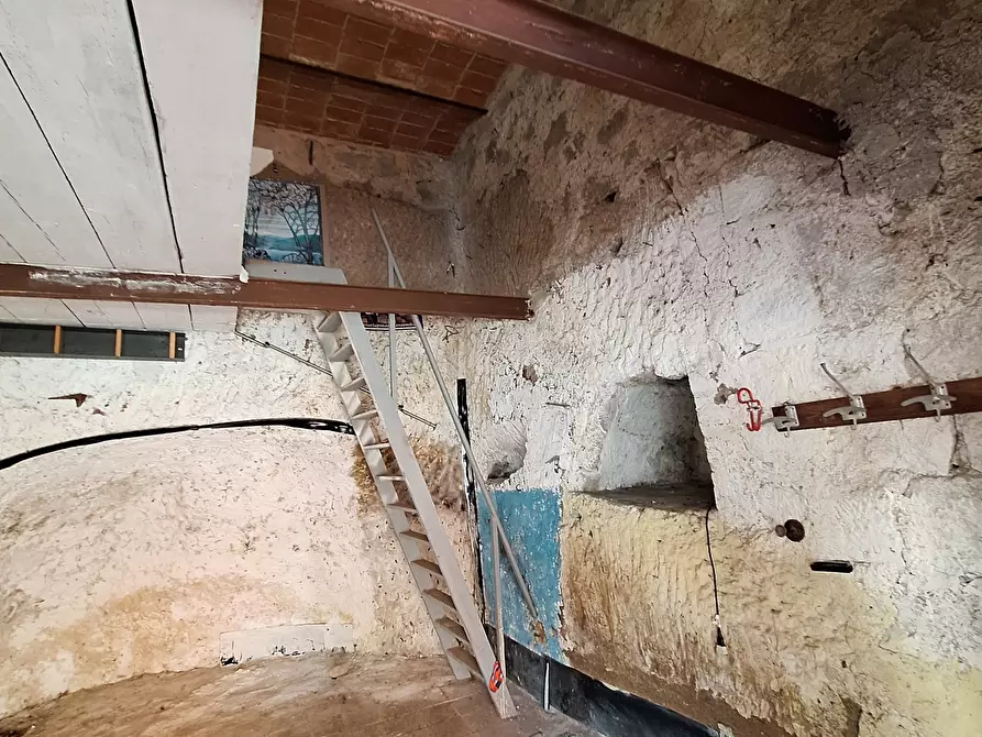 Immagine 3 di Garage in vendita  in Via San Sebastiano 63 a Morlupo