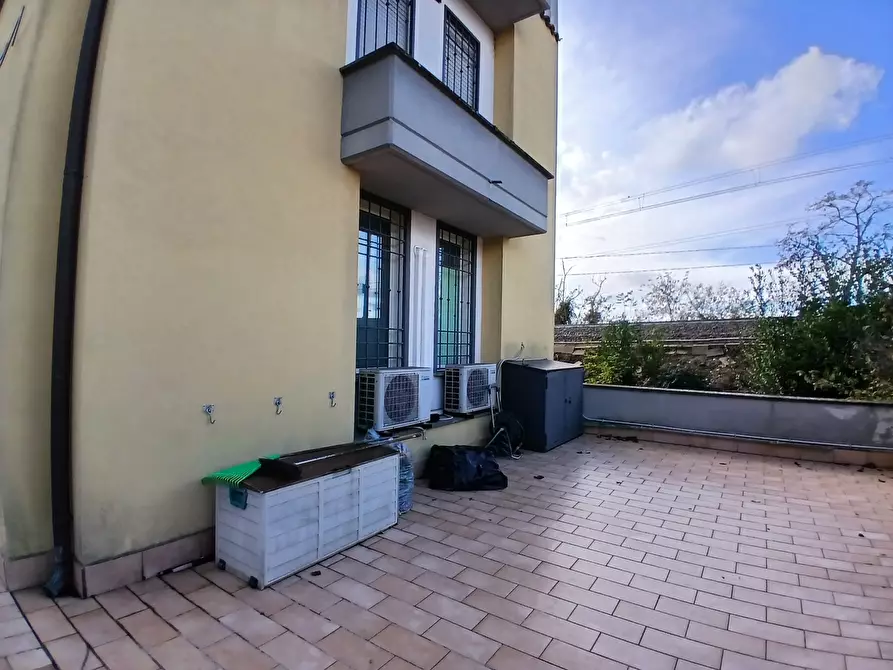 Immagine 57 di Quadrilocale in vendita  in Via Flaminia 104 a Castelnuovo Di Porto