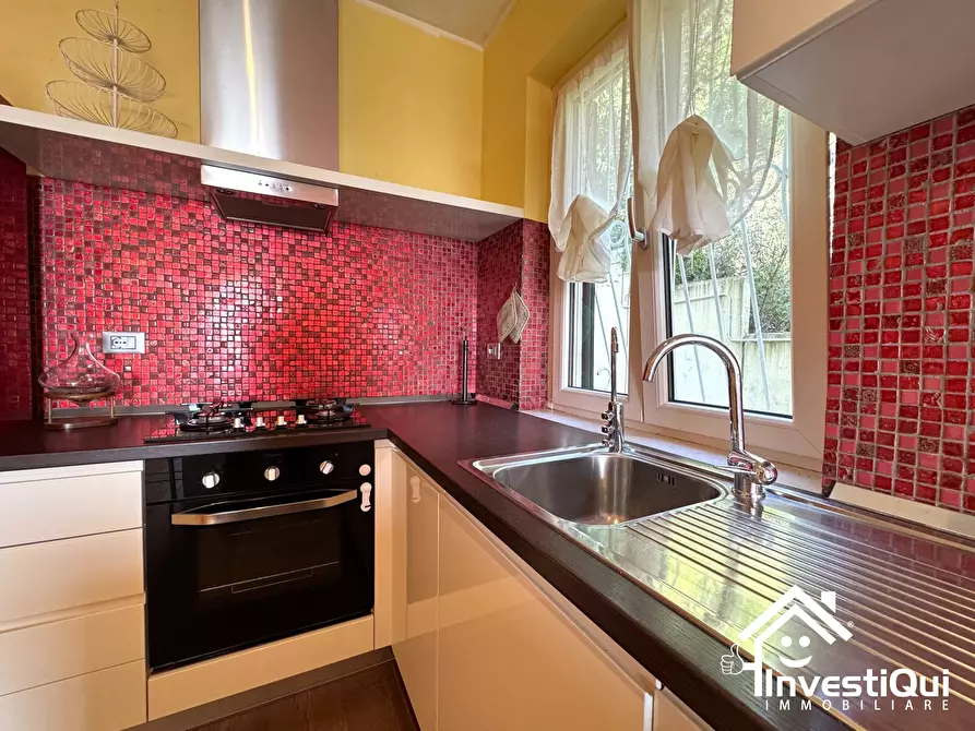 Immagine 19 di Bilocale in vendita  in Via Degli Orsolani 84 a Loano