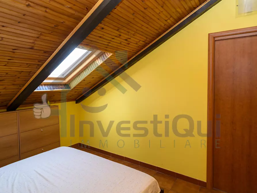 Immagine 15 di Mansarda in vendita  in Via Alcide De Gasperi 56 a Ciriè