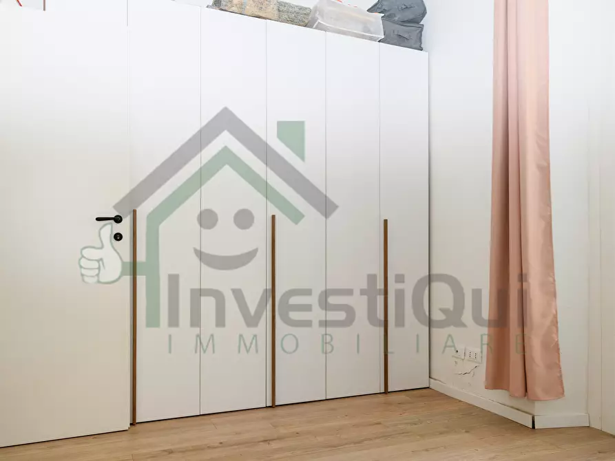 Immagine 9 di Bilocale in vendita  in Via Foggia 19 a Torino