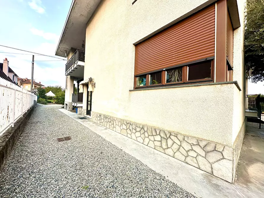 Immagine 4 di Porzione di casa in vendita  in Via Torino 26 a Nole