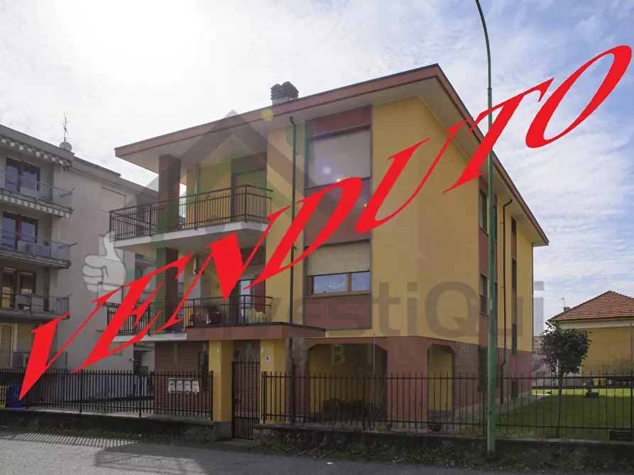 Immagine 1 di Trilocale in vendita  in Via Vittorio Prever 8 a Ciriè