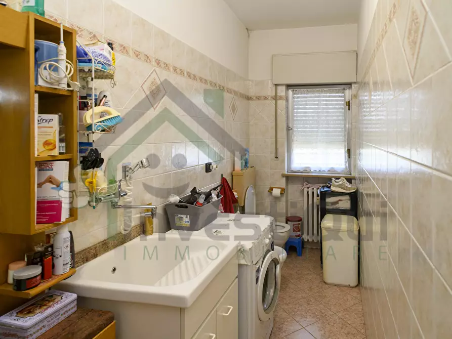 Immagine 24 di Quadrilocale in vendita  in Via Ginestre 12 a Ciriè