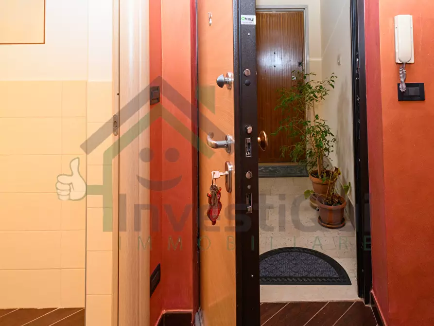 Immagine 9 di Trilocale in vendita  a Ciriè