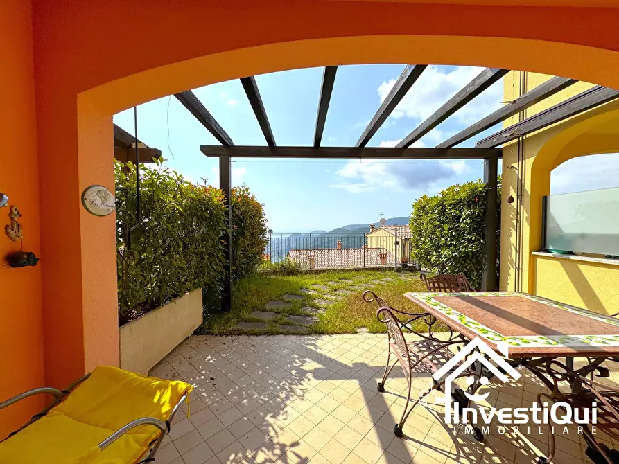 Immagine 10 di Bilocale in vendita  in Via Brunenghi 11 a Magliolo