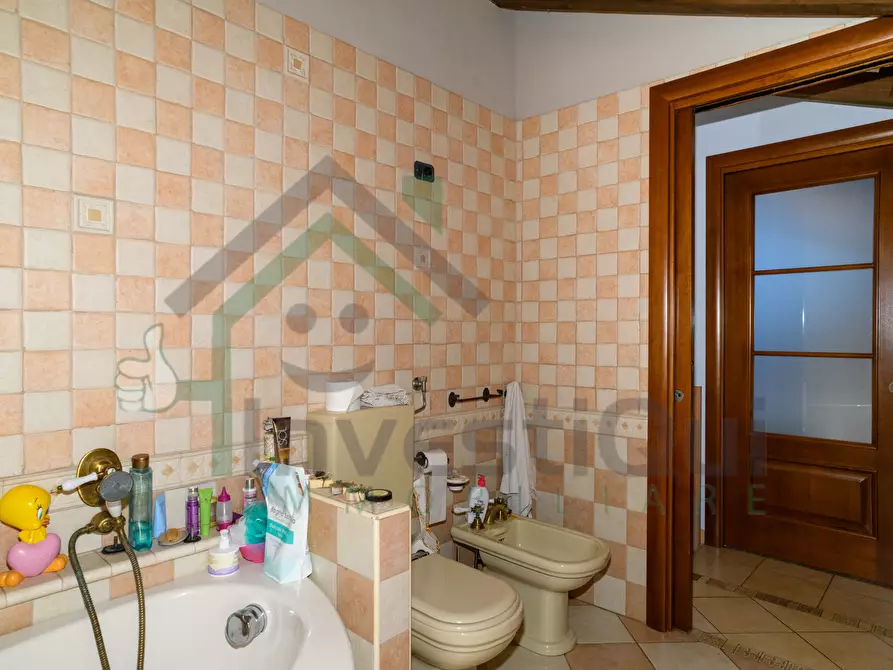Immagine 25 di Villa in vendita  in SP18 22 a Ciriè