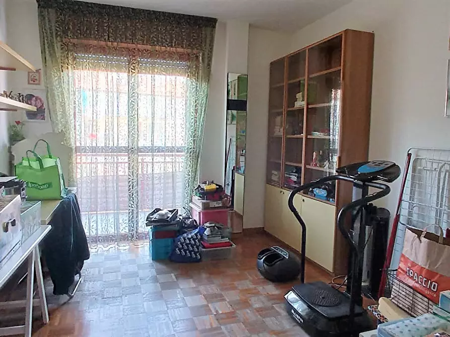 Immagine 20 di Pentalocale in vendita  in Via Villarbasse 32 a Torino