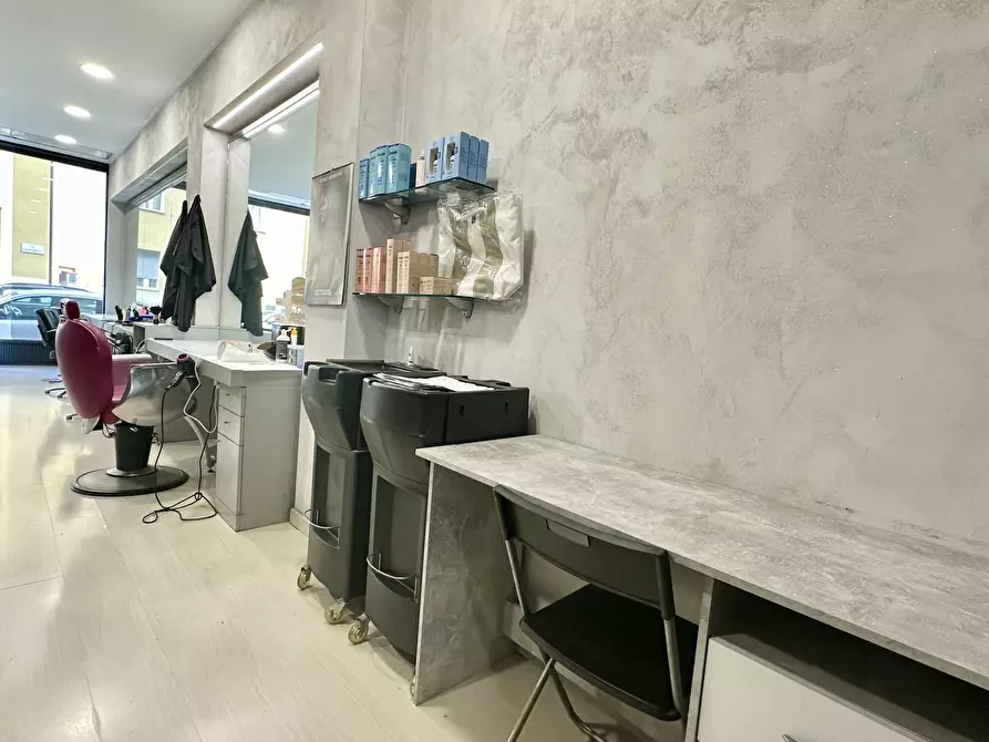 Immagine 6 di Attività commerciale in vendita  in Corso Vercelli 388 a Torino