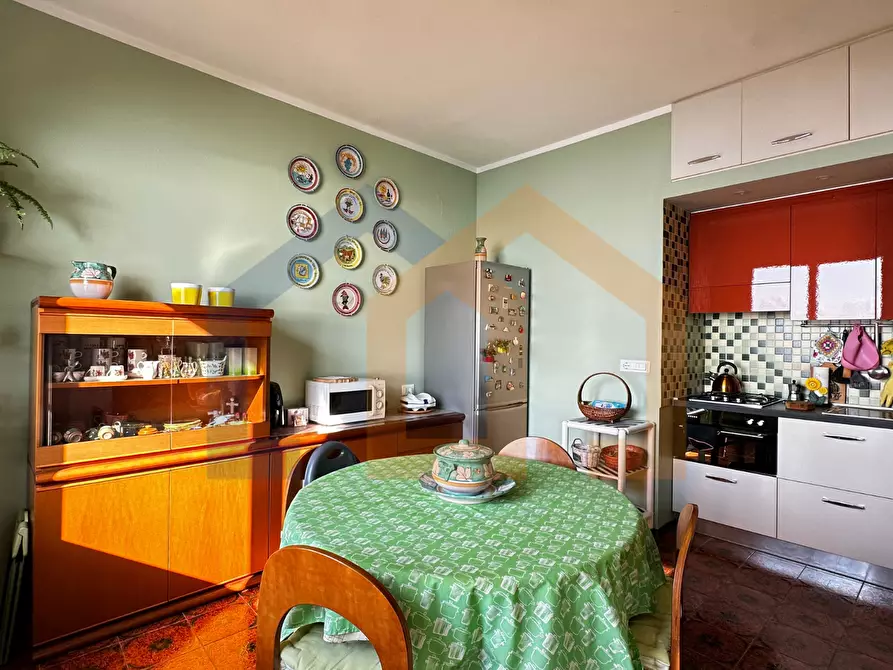 Immagine 11 di Quadrilocale in vendita  in Via de Negri 8 a Bergeggi