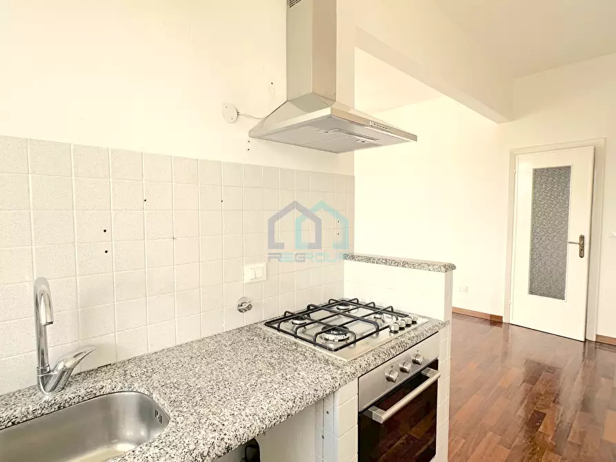 Immagine 13 di Quadrilocale in vendita  in Via Privata Olivetta 16 a Savona