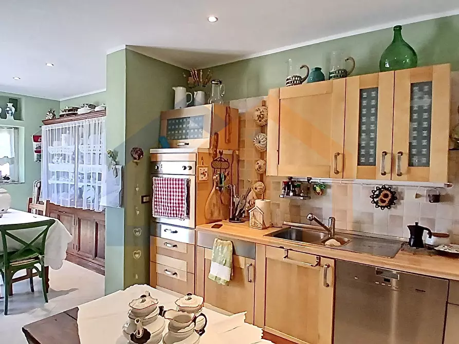 Immagine 21 di Villa in vendita  in Via Poggio dell'Orizzonte 65 a Albissola Marina